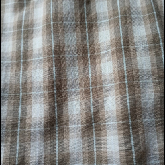 Bundle of Men's Short Sleeve Button Downs - Picture 7 of 7